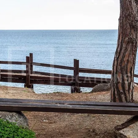 Belocations - Baia Azzurra Holiday home *