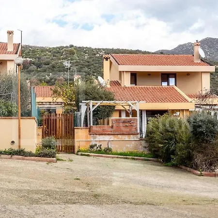 Ferienhaus Belocations - Baia Azzurra